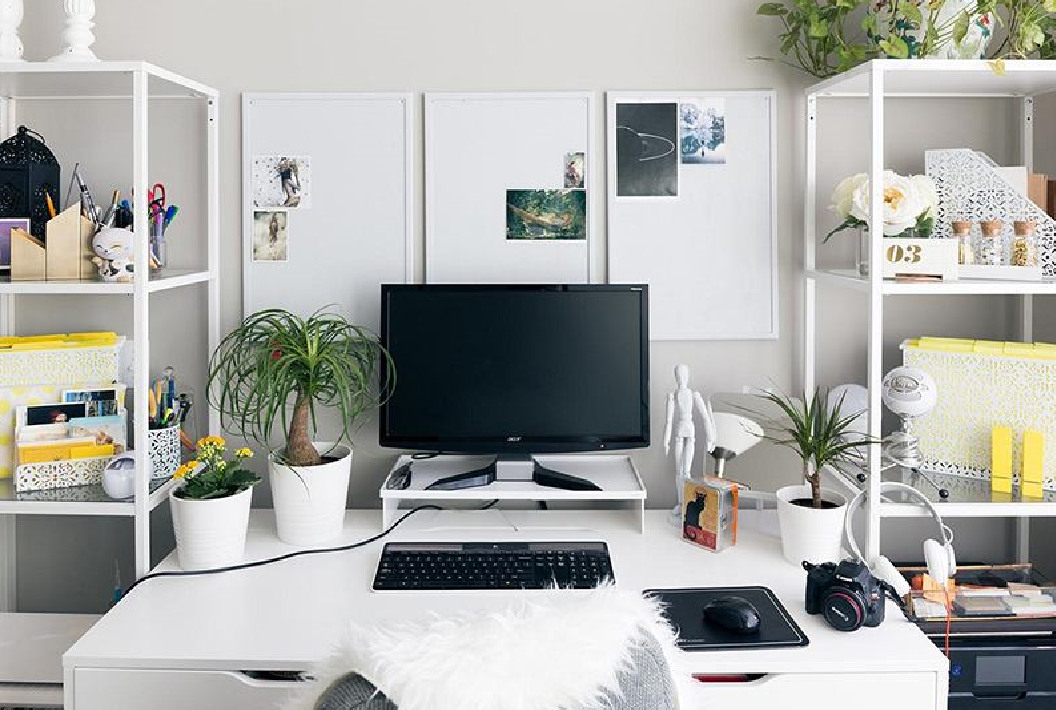 ban-lam-viec-ngan-nap