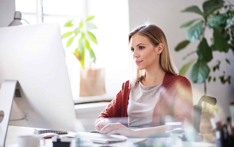 tu-the-ngoi-giam-oi-mat-cho-dan-van-phong